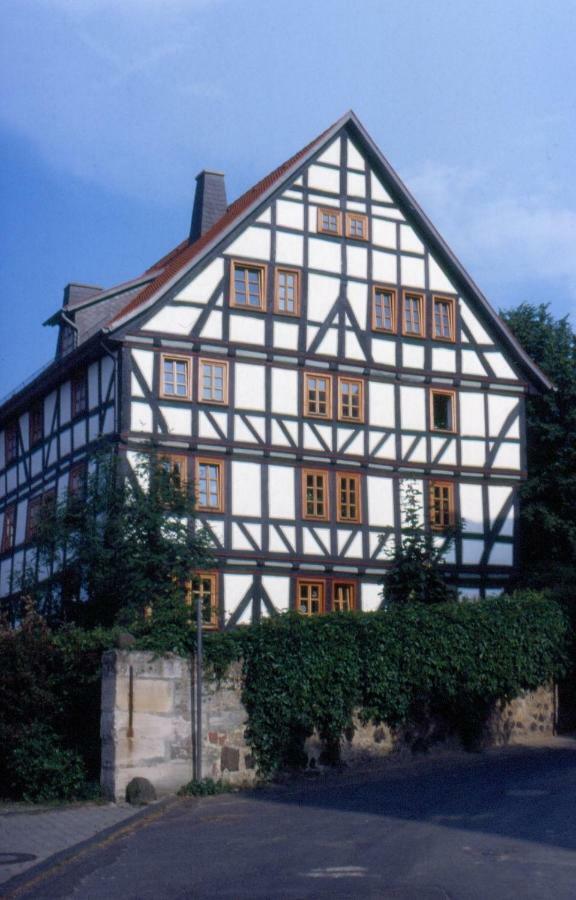 Alte Pfarre Gudensberg Apartment Exterior photo